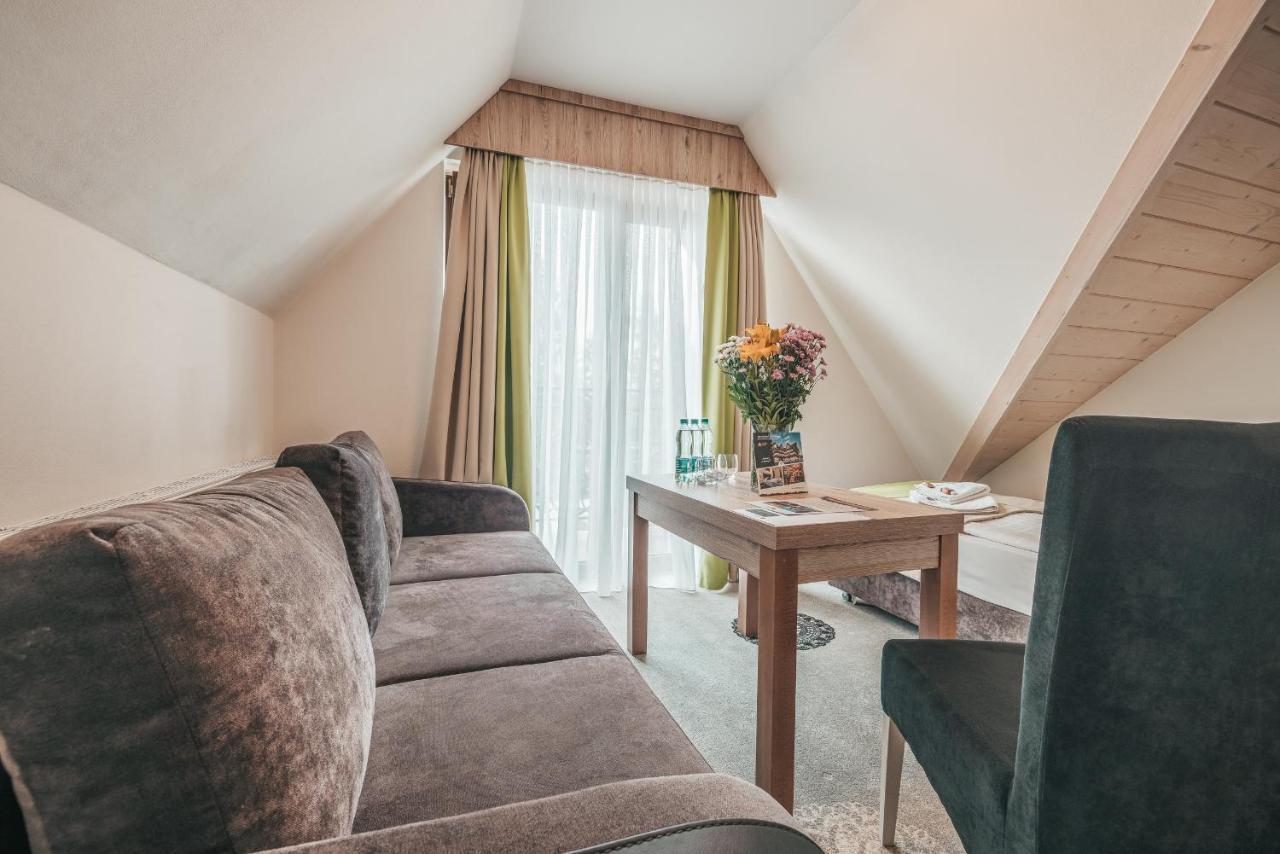 Grand Tatry - Miejsce Na Wyjatkowy Pobyt Dla Ciebie I Twojej Rodziny! - Sauna I Jacuzzi Wliczone W Cene Pobytu - 10 Minut Pieszo Od Term Bania Bialka Tatrzanska Exterior photo