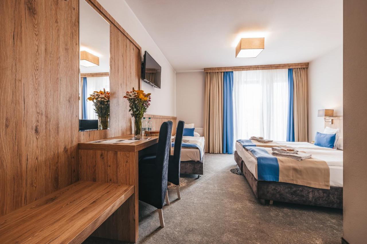 Grand Tatry - Miejsce Na Wyjatkowy Pobyt Dla Ciebie I Twojej Rodziny! - Sauna I Jacuzzi Wliczone W Cene Pobytu - 10 Minut Pieszo Od Term Bania Bialka Tatrzanska Exterior photo