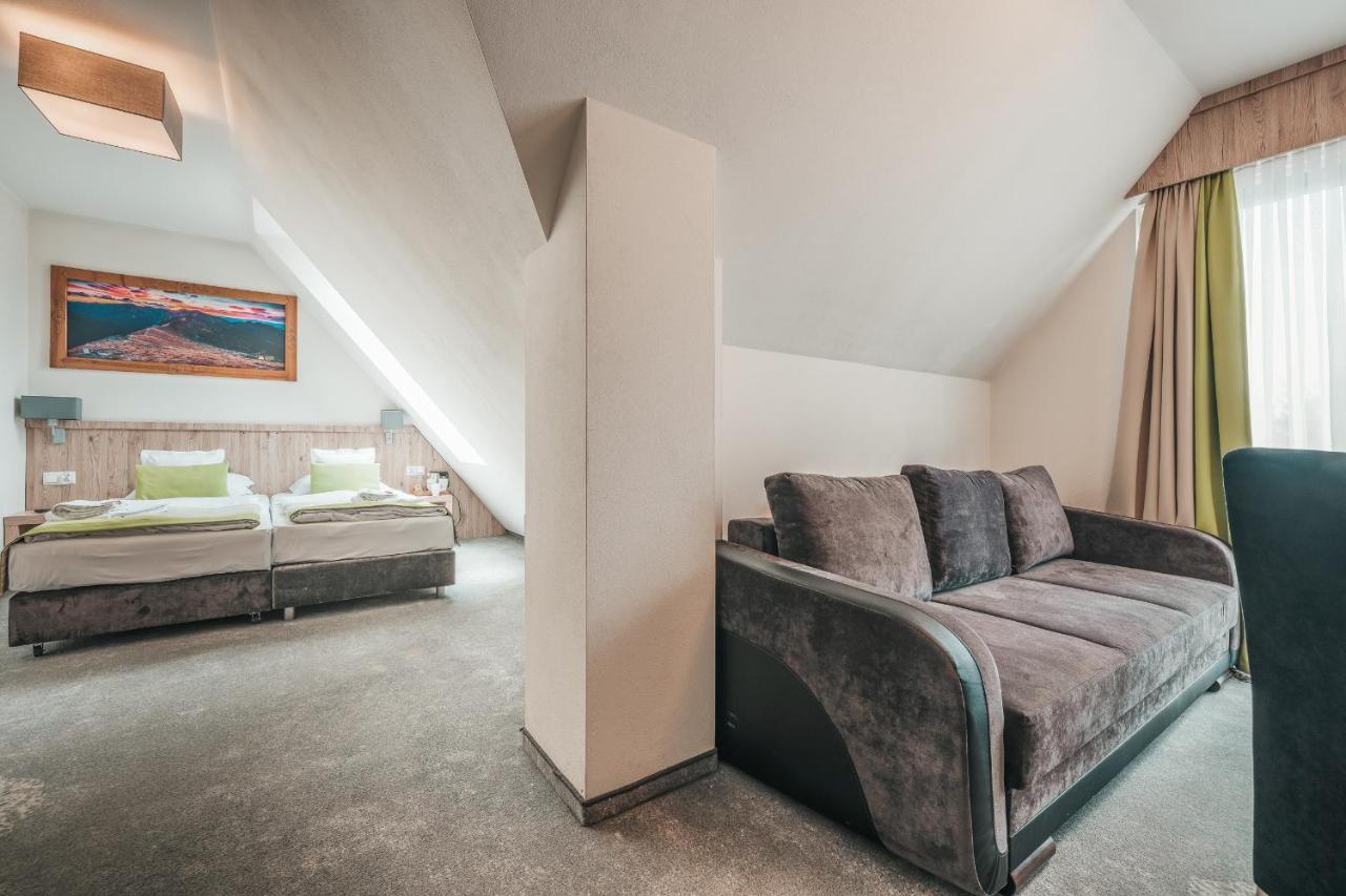 Grand Tatry - Miejsce Na Wyjatkowy Pobyt Dla Ciebie I Twojej Rodziny! - Sauna I Jacuzzi Wliczone W Cene Pobytu - 10 Minut Pieszo Od Term Bania Bialka Tatrzanska Exterior photo
